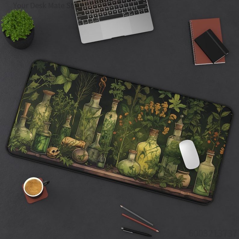Desk Setup With Plants - Коврик для стола с растительным узором