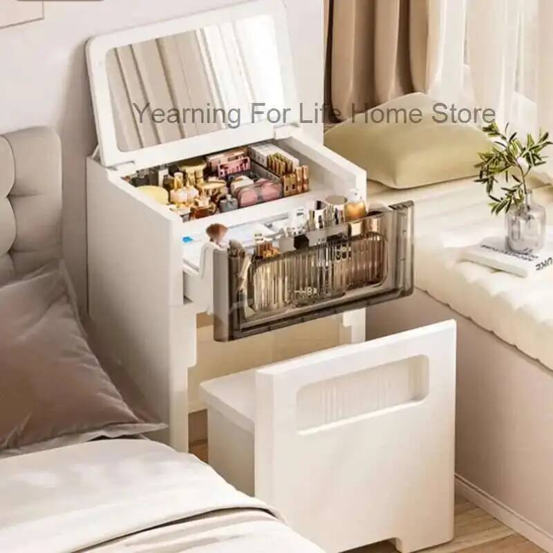 Стол-комод с зеркалом в 1, 3 з – обзор и цена Desk Setup In Small Bedroom